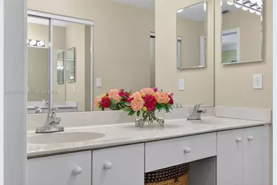 1485 NW 129th Ter, Sunrise, FL 33323 - Photo 13