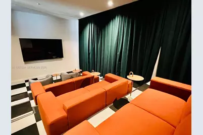 11 NE 6th St #902, Miami, FL 33132 - Photo 45