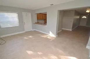 8940 NW 21st Ct, Pembroke Pines, FL 33024 - Photo 11