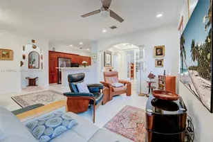 2742 NE Kinsington Circle, Weston, FL 33332 - Photo 13