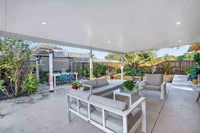 3427 NW 196th Ln, Miami Gardens, FL 33056 - Photo 25