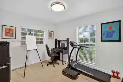 3427 NW 196th Ln, Miami Gardens, FL 33056 - Photo 17