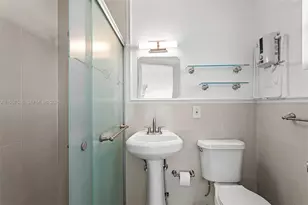 1220 SW 5th St, Miami, FL 33135 - Photo 11