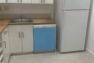 10525 SW 112th Ave, Miami, FL 33176 - Photo 3