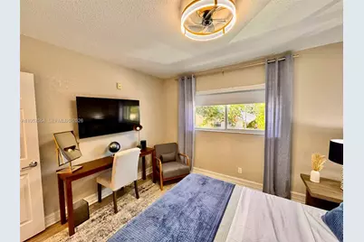 1423 Holly Heights Dr #19, Fort Lauderdale, FL 33304 - Photo 9