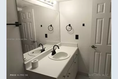 4910 NW 79th Ave #108, Doral, FL 33166 - Photo 21