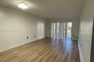 4910 NW 79th Ave, Doral, FL 33166 - Photo 7