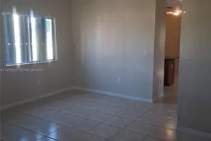 10136 E Hibiscus St, Palmetto Bay, FL 33157 - Photo 11