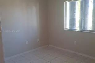 10136 E Hibiscus St, Palmetto Bay, FL 33157 - Photo 13