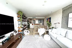 6305 Indian Creek Dr, Miami Beach, FL 33141 - Photo 15