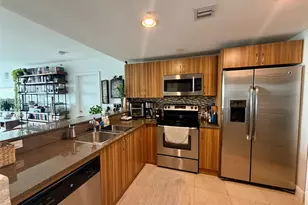 6305 Indian Creek Dr, Miami Beach, FL 33141 - Photo 5