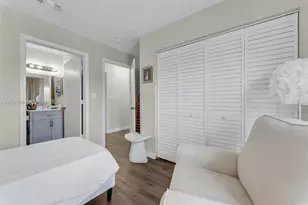 5265 NW 112th Ave, Doral, FL 33178 - Photo 11