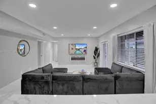 466 NE 8th Ave, Deerfield Beach, FL 33441 - Photo 25