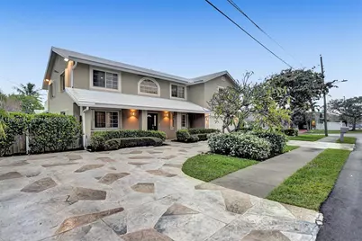 466 NE 8th Ave, Deerfield Beach, FL 33441 - Photo 3