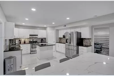 466 NE 8th Ave, Deerfield Beach, FL 33441 - Photo 21