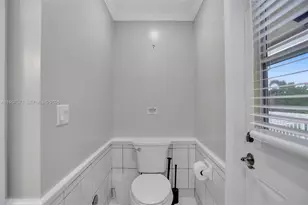 466 NE 8th Ave, Deerfield Beach, FL 33441 - Photo 49