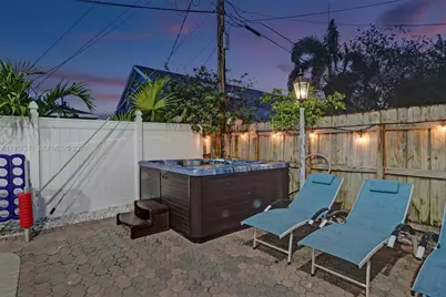 466 NE 8th Ave, Deerfield Beach, FL 33441 - Photo 77