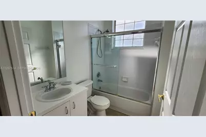 7400 S Aragon Blvd #3, Sunrise, FL 33313 - Photo 21