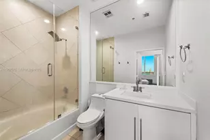 335 S Biscayne Blvd, Miami, FL 33131 - Photo 11