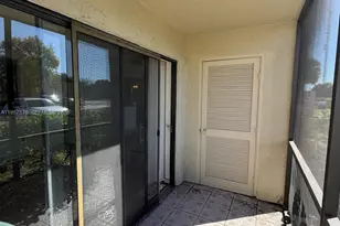 465 NW 210th St, Miami Gardens, FL 33169 - Photo 15