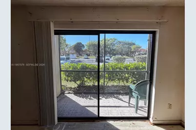 465 NW 210th St #103, Miami Gardens, FL 33169 - Photo 13