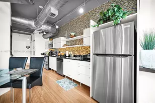 690 SW 1st Ct, Miami, FL 33130 - Photo 27