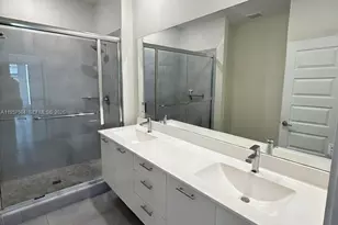 8301 NW 41st St, Doral, FL 33166 - Photo 11