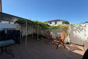 11032 W 33rd Way, Hialeah, FL 33018 - Photo 13