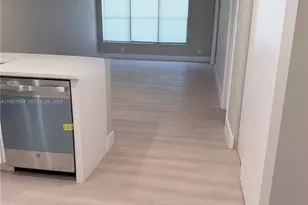 2324 S Cypress Bend Dr, Pompano Beach, FL 33069 - Photo 1