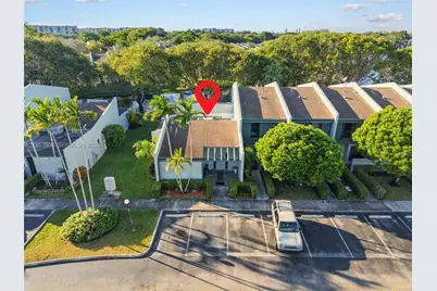 1064 NW 97th Ave, Pembroke Pines, FL 33024 - Photo 41