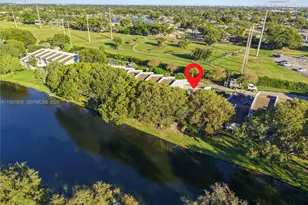 1064 NW 97th Ave, Pembroke Pines, FL 33024 - Photo 37