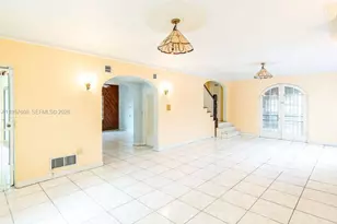 2345 SW 19th St, Miami, FL 33145 - Photo 15