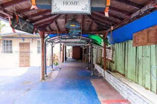 2345 SW 19th St, Miami, FL 33145 - Photo 21