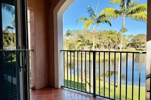 12136 St.Andrews Pl, Miramar, FL 33025 - Photo 7