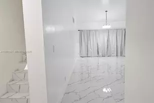 7085 W Sunrise Blvd, Plantation, FL 33313 - Photo 3