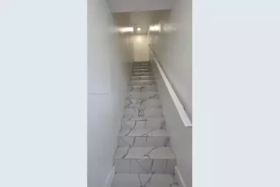 7085 W Sunrise Blvd #7085, Plantation, FL 33313 - Photo 13