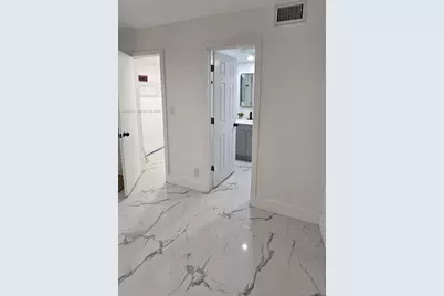 7085 W Sunrise Blvd #7085, Plantation, FL 33313 - Photo 5