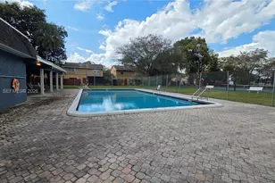 7085 W Sunrise Blvd, Plantation, FL 33313 - Photo 19