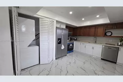 7085 W Sunrise Blvd #7085, Plantation, FL 33313 - Photo 9