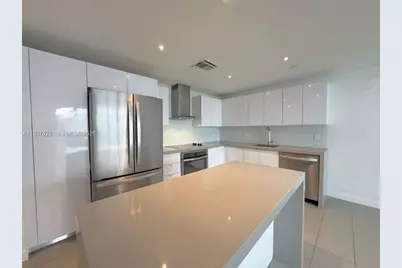 1600 NE 1st Ave #3418, Miami, FL 33132 - Photo 3