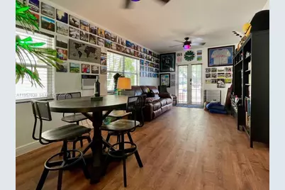 2463 Pine Tree Dr #4, Miami Beach, FL 33140 - Photo 1