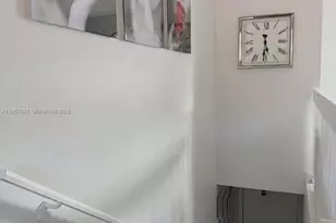 10017 W Okeechobee Rd, Hialeah Gardens, FL 33016 - Photo 33