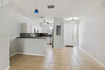 5758 NW 48th Ave, Coconut Creek, FL 33073 - Photo 5