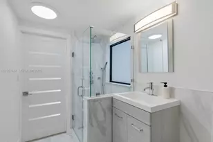 2240 Tequesta Ln, Miami, FL 33133 - Photo 27