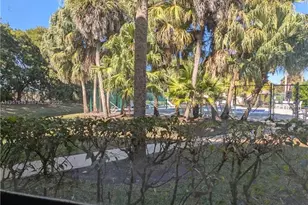 369 Lakeview Dr, Weston, FL 33326 - Photo 29