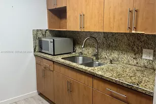 200 SW 132nd Way, Pembroke Pines, FL 33027 - Photo 21