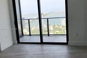 121 NE 34th St, Miami, FL 33137 - Photo 21