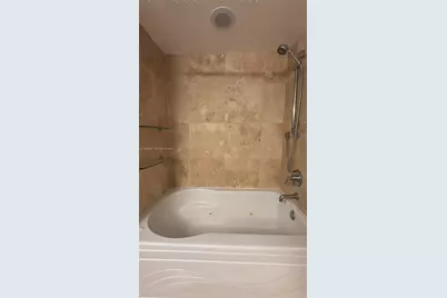 41 SE 5th St #2004, Miami, FL 33131 - Photo 17