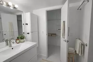 20441 NE 30th Ave, Aventura, FL 33180 - Photo 5