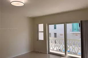 10001 W Bay Harbor Dr, Bay Harbor Islands, FL 33154 - Photo 5